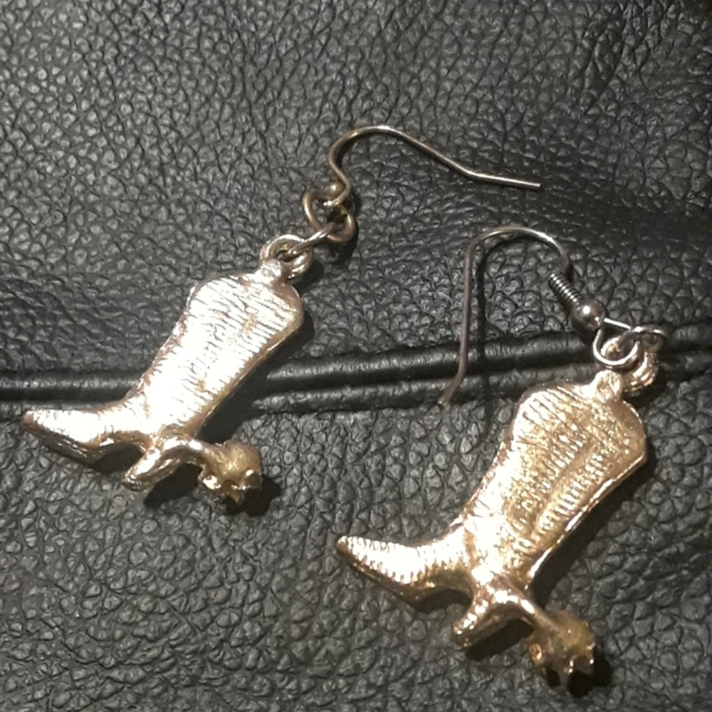 Pierced cowboy boot earrings. - Picture 4 of 5